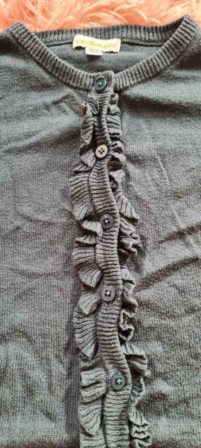 Gilet gris foncé 3 ans - photo numéro 2