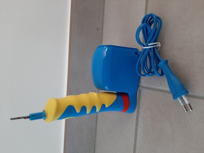 Brosse dent électrique Mickey "Braun/Oral B" - photo numéro 2