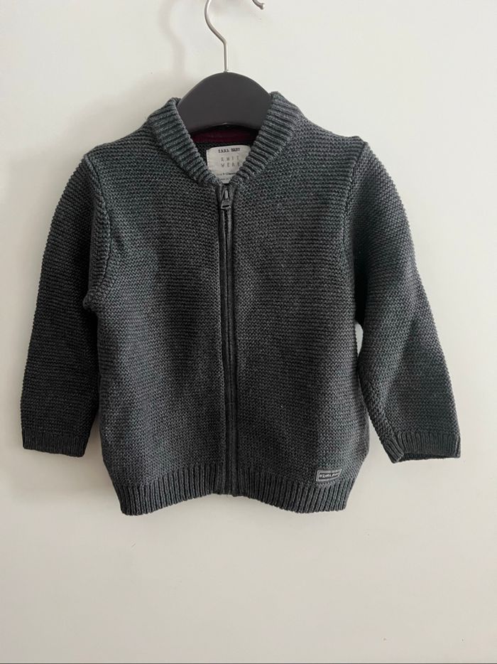 Zara gilet zippé 9-12 mois