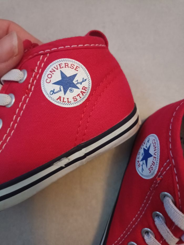 Converse rouge - photo numéro 3