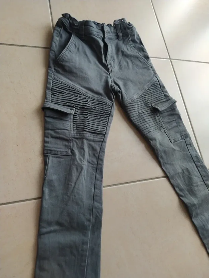 Pantalon Jeans garçon taille 10 ans Marque Kiabi - photo numéro 6