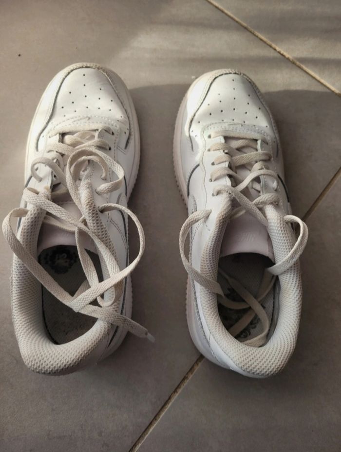 Baskets Air Force 1 blanche Nike 33,5 - photo numéro 2