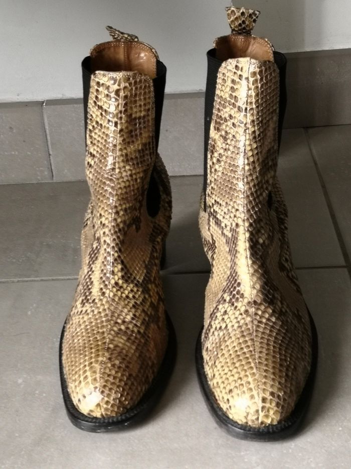 Bottines en cuir en très bon état - photo numéro 2