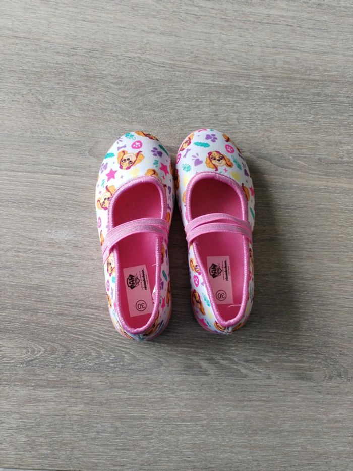 Chaussons taille 30