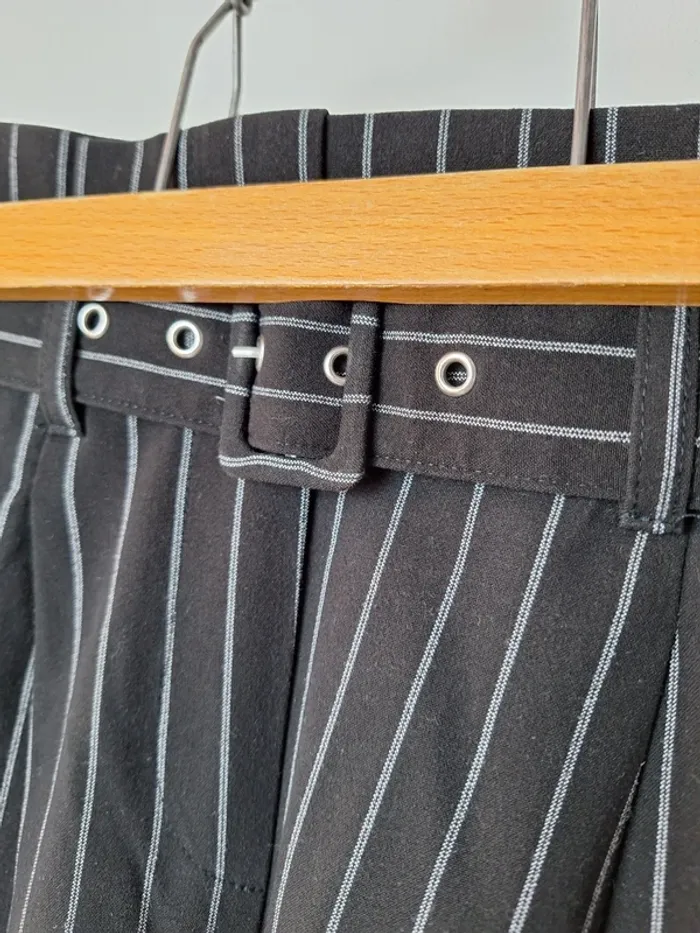 Pantalon noir rayé jambes larges 36 - photo numéro 3