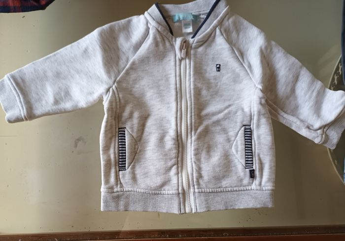 Lot de vetement bébés 6 mois - photo numéro 5