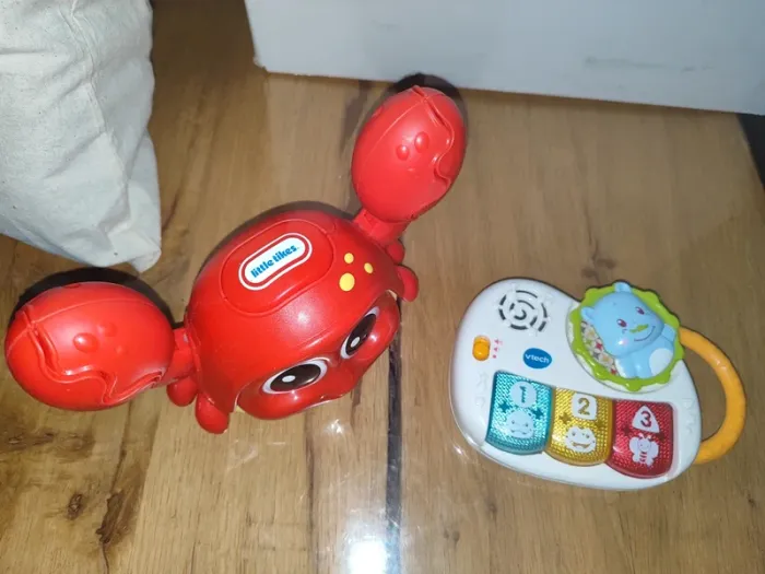 Lot jouets bébé - photo numéro 2