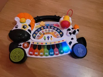 Piano jungle rock