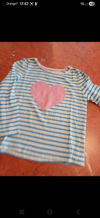T.shirt fille taille 3 ans