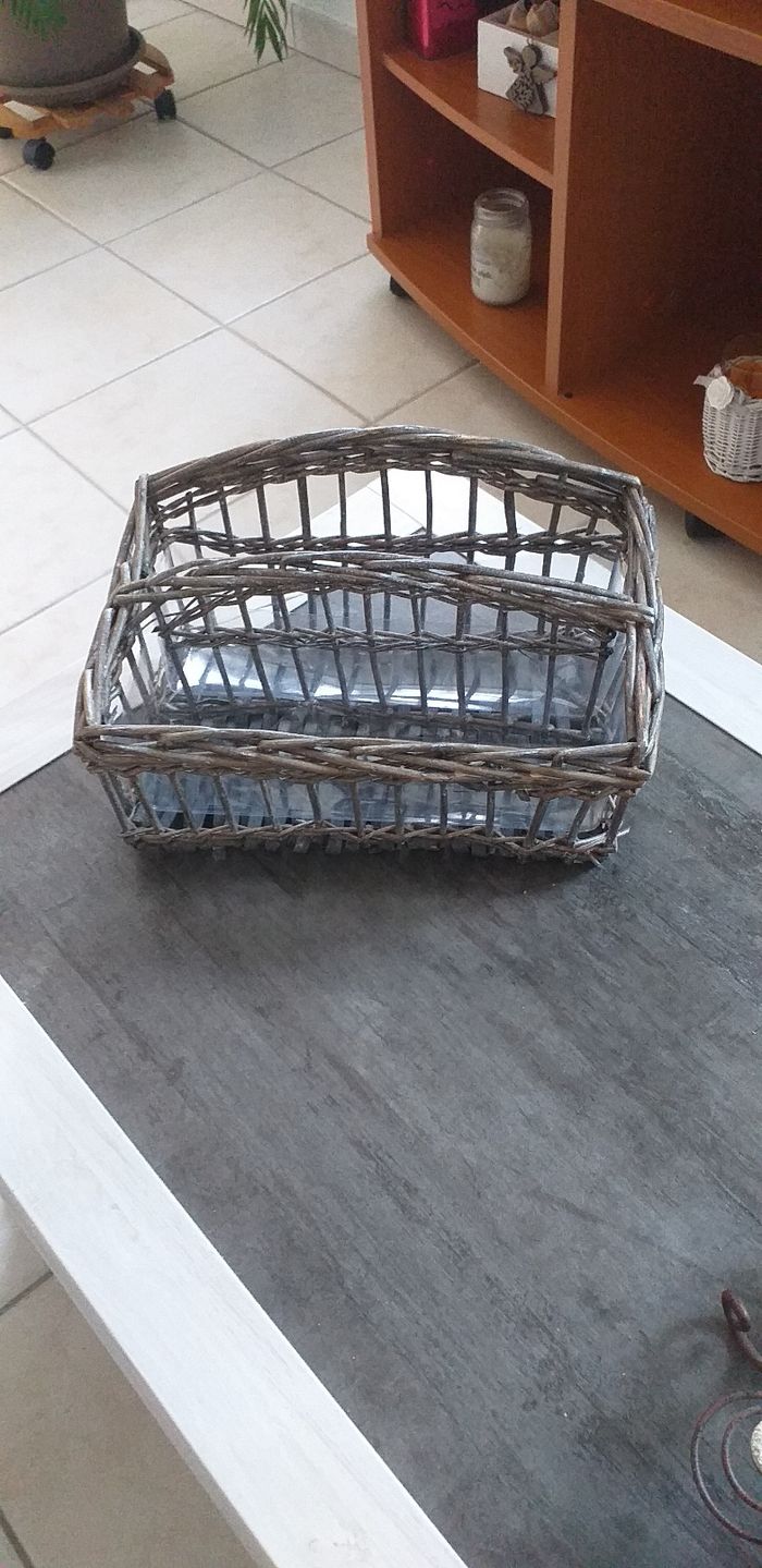 Corbeille avec plastique intérieur - photo numéro 2