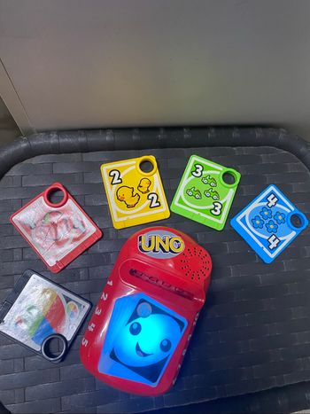 Uno électronique et ses disquettes