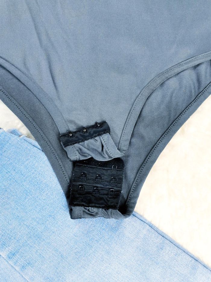 Body col V gris anthracite- T.S ou T.36 🖤 - photo numéro 2