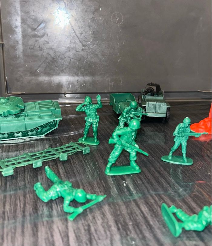 Petits soldats - photo numéro 6