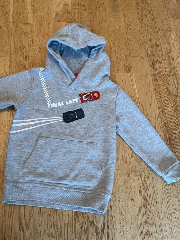 Sweat cars capuche 3 ans