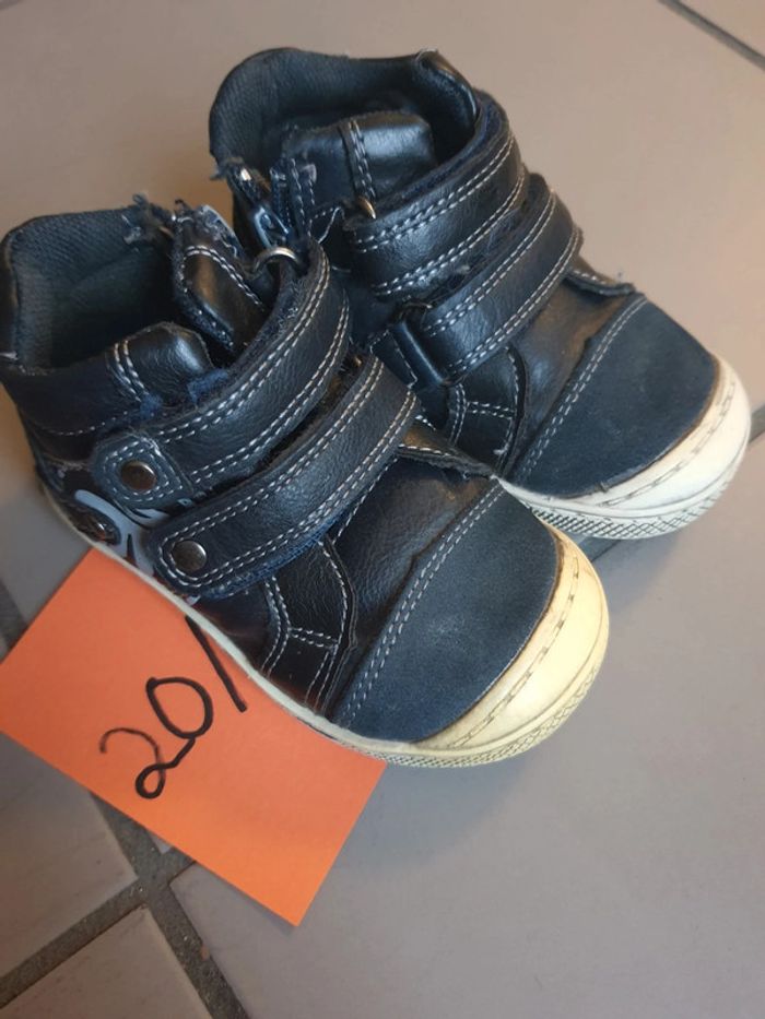 Lot 2 paires pointure 20/21 - photo numéro 2