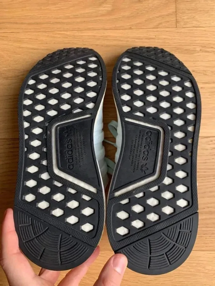 Adidas Basket NMD taille 40 2/3 - photo numéro 10