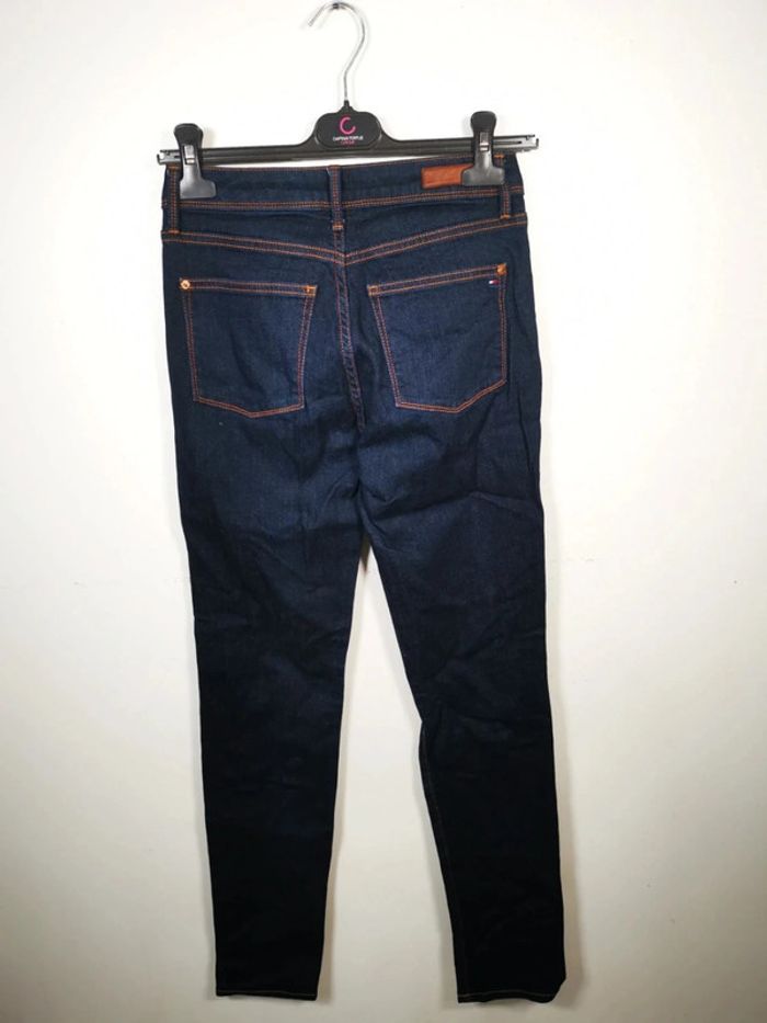 C30 jeans marine Tommy Hilfiger w25 - photo numéro 2