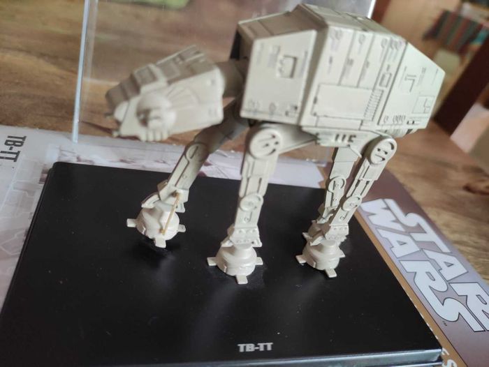 TB-TT Quadripode (vaisseaux et véhicules Star Wars) - photo numéro 1