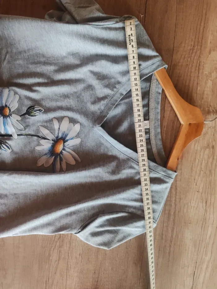 Tee shirt marguerite - photo numéro 3