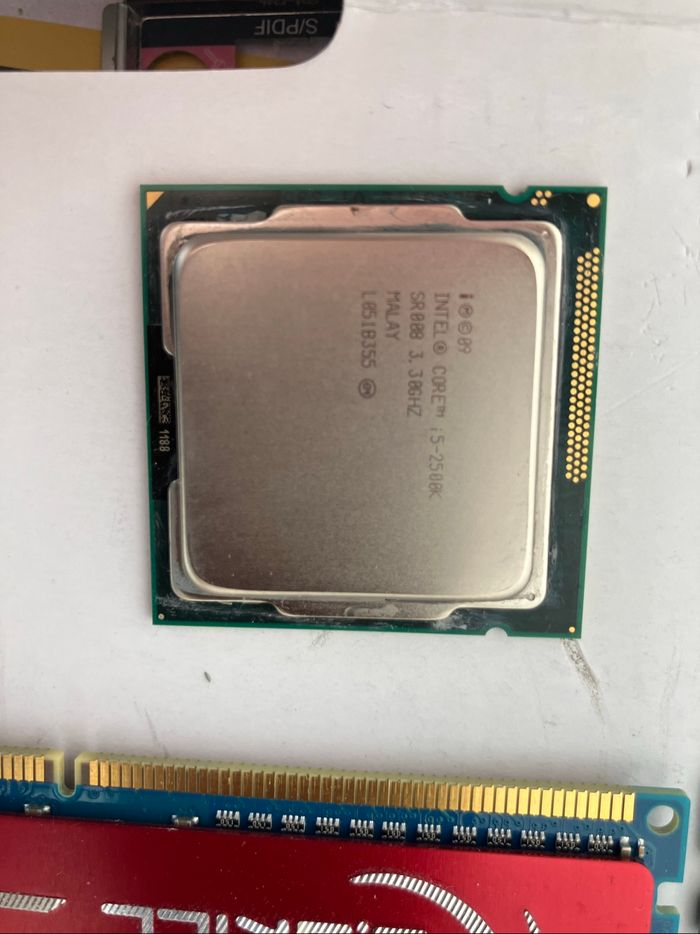 Carte mère Z77, i7-3770k, 32Go RAM - photo numéro 3