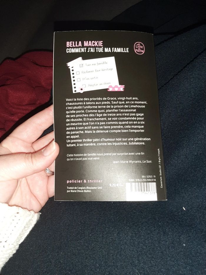 Livre comment j'ai tué ma famille - photo numéro 2