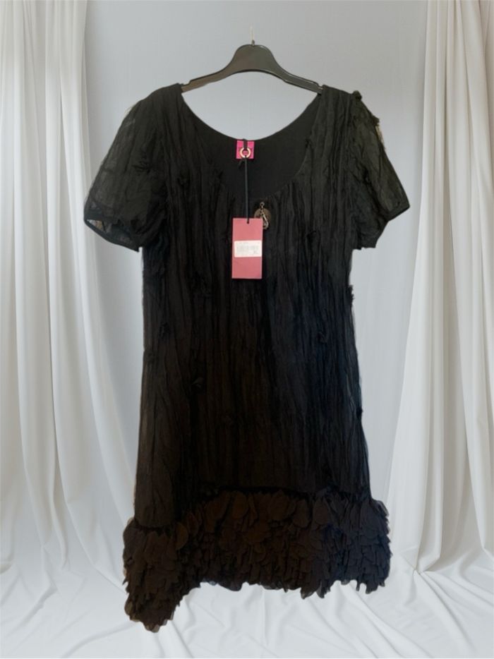 Robe noire - photo numéro 5