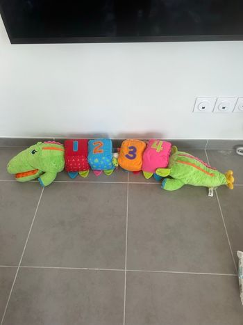Kids  activité grand crocodile  bébé 