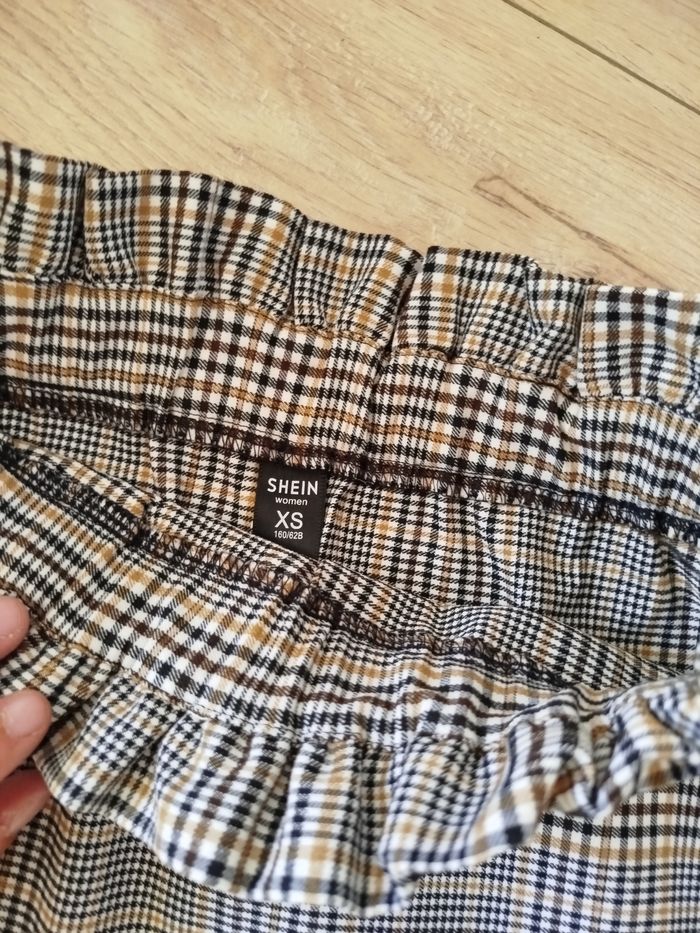 Jupe taille haute froncée Shein 34 - photo numéro 3