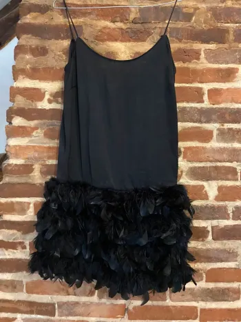 Robe de soirée à plumes