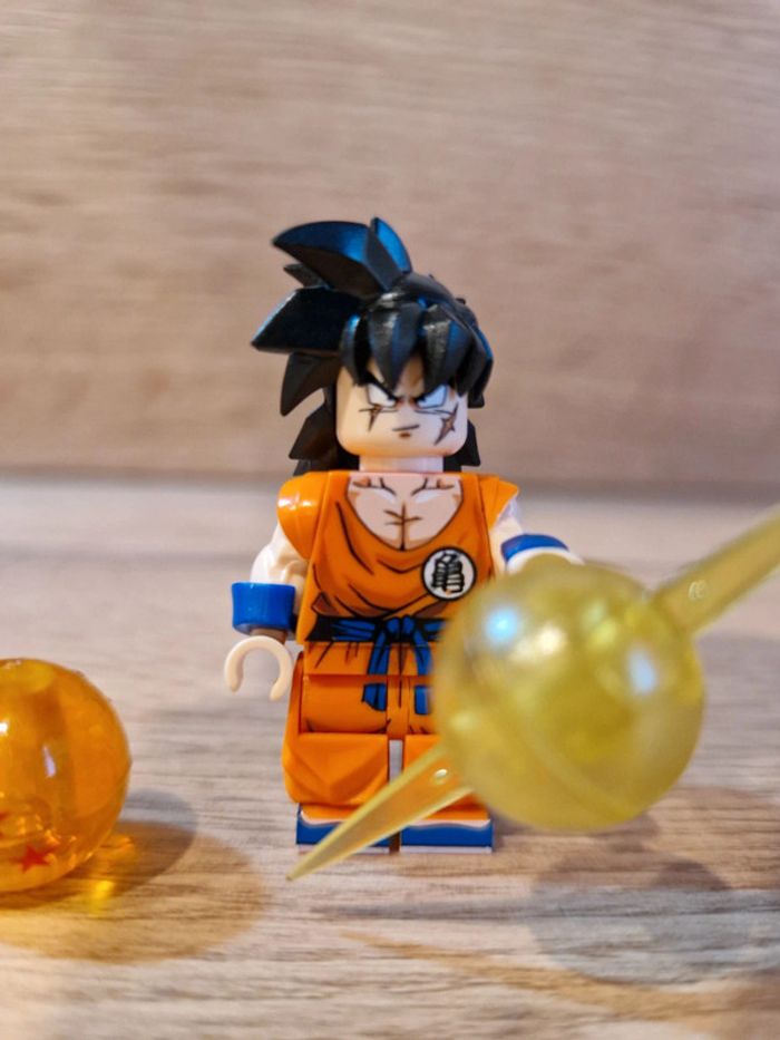 Figurine type lego Dragon Ball Z - photo numéro 2