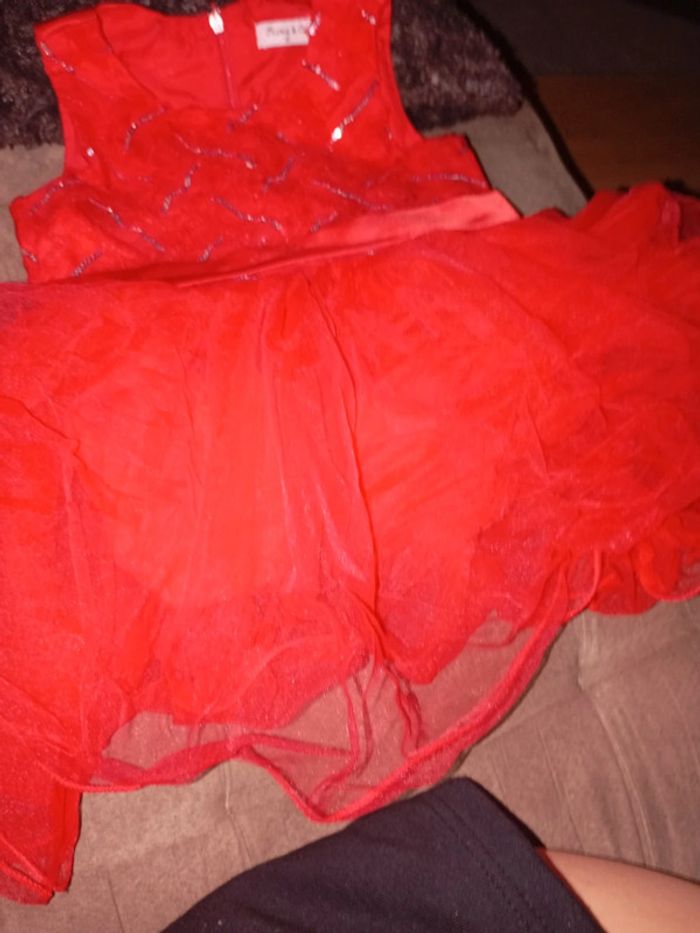 Robe rouge de fête fille - photo numéro 2