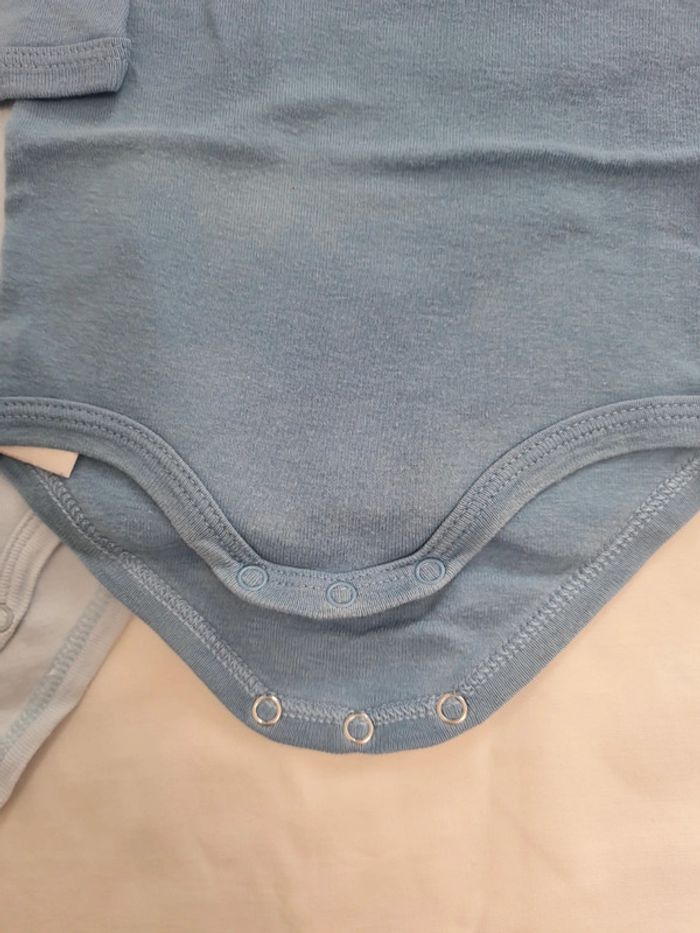 Lot de 3 bodies ML 6 mois Petit Bateau - photo numéro 11