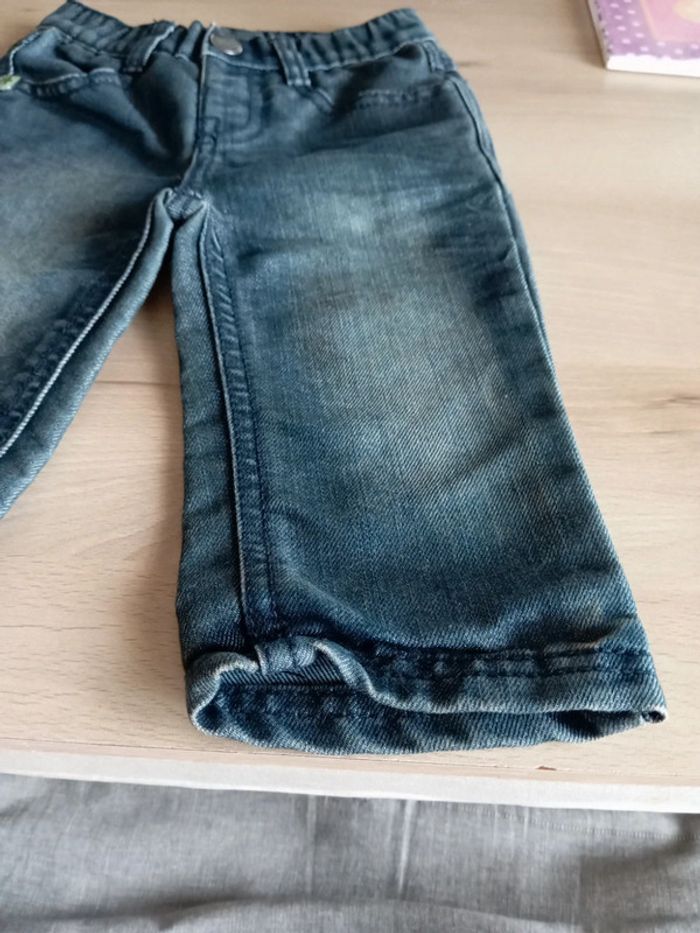 Jeans taille 12 mois - photo numéro 2