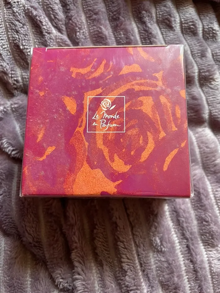 Eau de toilette Secret de la rose neuf - photo numéro 2