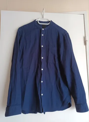 Chemise homme bleu marine taille S H&M
