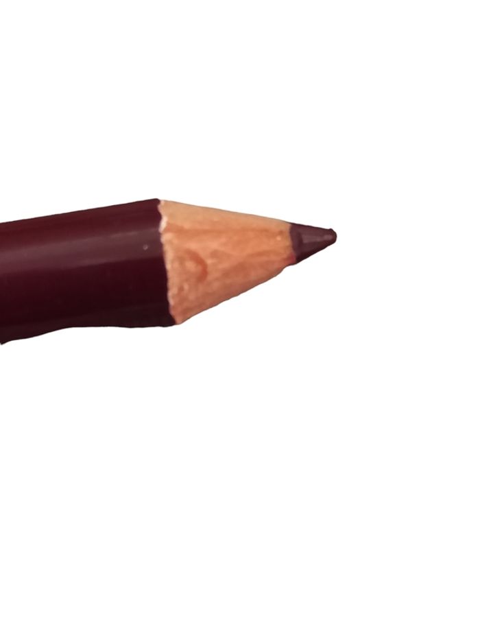 Crayon à lèvres bordeaux violet - photo numéro 2