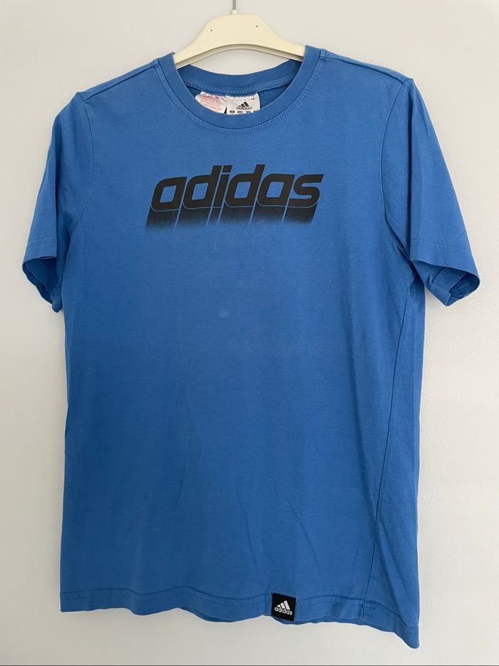 T-shirt adidas