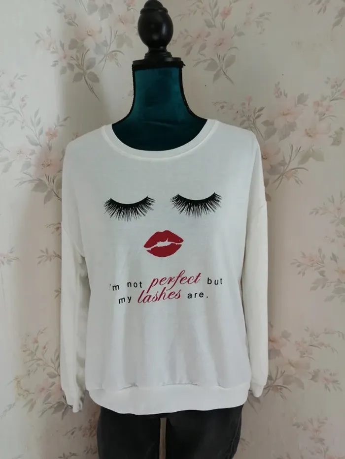 Pull crème à messages avec visage de femme / Mim / (L) - photo numéro 2