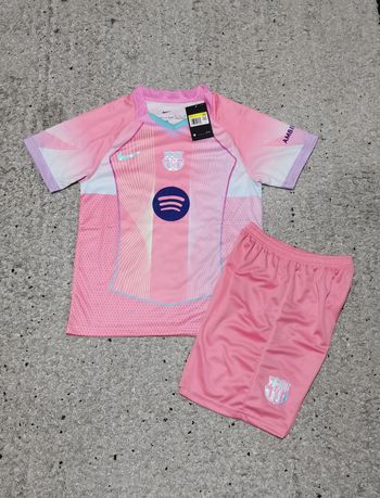 Ensemble FC Barcelone Concept rose