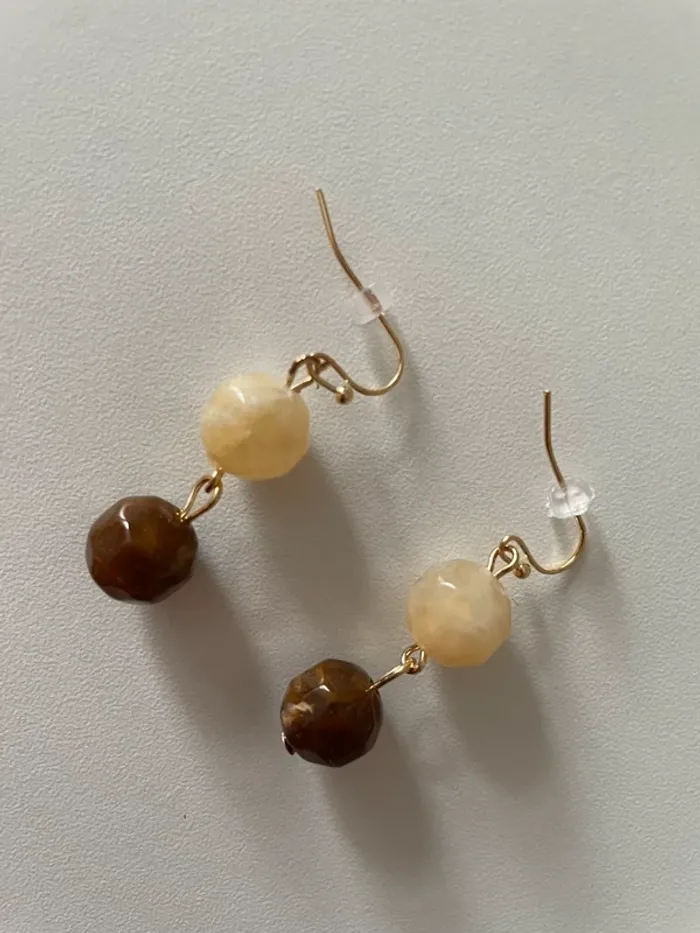 Boucle d’oreille Fantaisie Du groupe Maxmara intrend sans logo,sans étiquette. - photo numéro 4