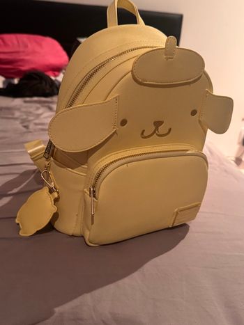 Lougefly pompompurin