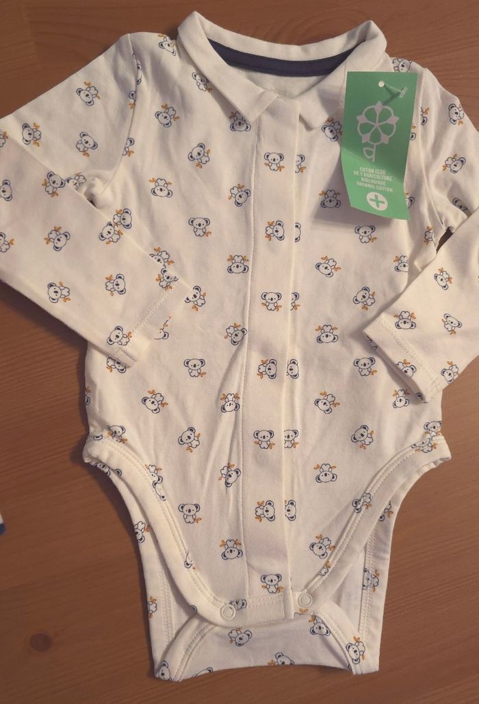 🥰😍💙 superbe ensemble sweat zippé, pantalon velours et bodie polo mc 6mois garçon 💙😍🥰 - photo numéro 8