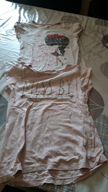 2 tee shirt 8 ans