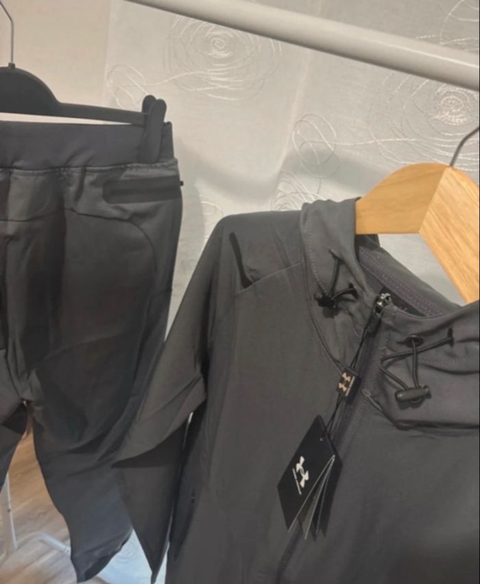 Ensemble Under Armour gris anthracite - photo numéro 5