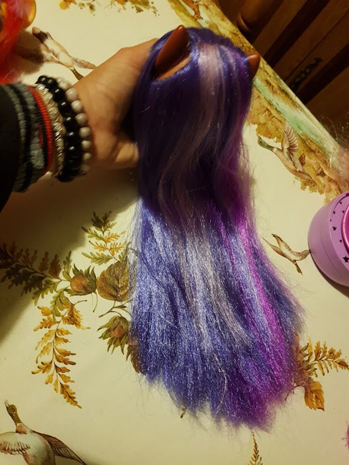 Lot 3 poupée à coiffer chien VIP Pets figurine Color Boost Alexia Maya + peluche Zigamazoos - photo numéro 7