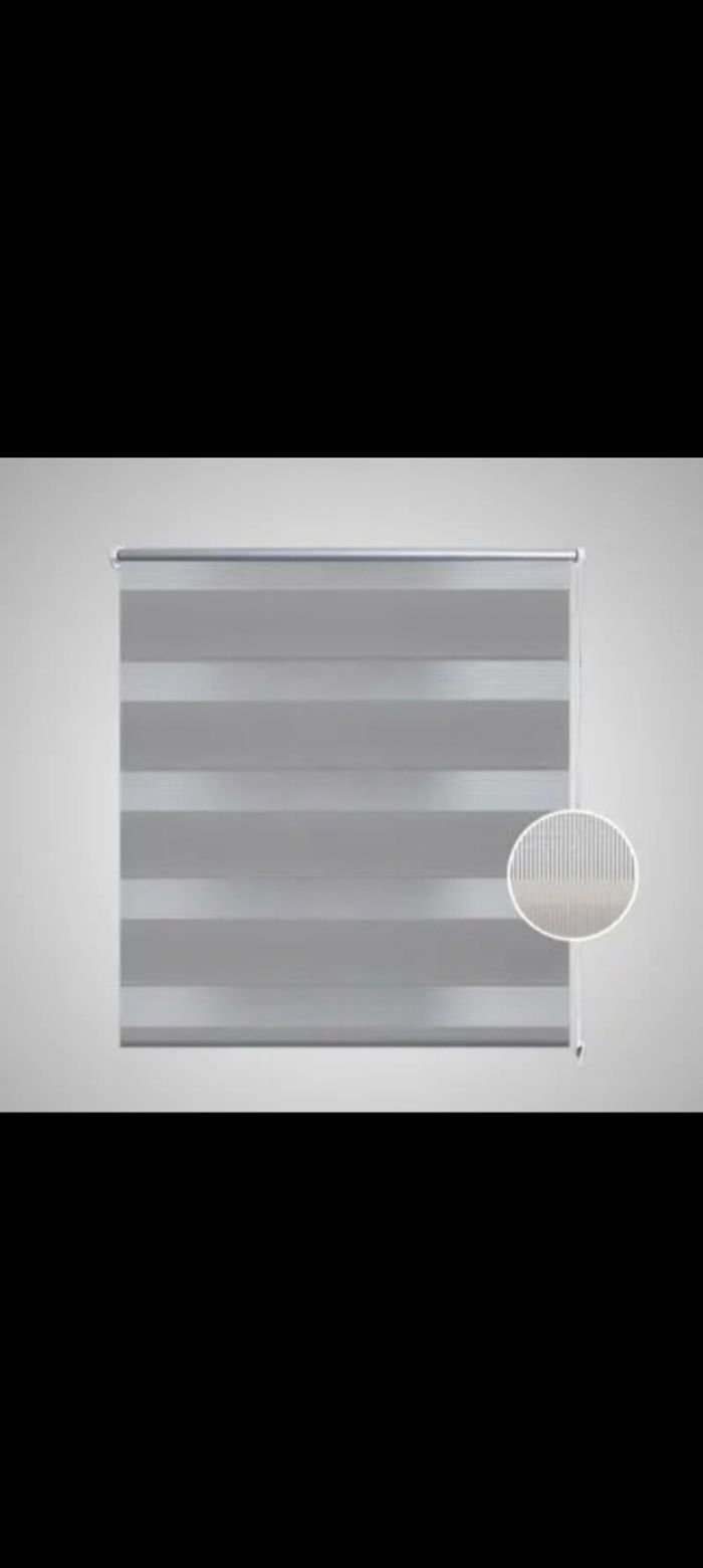 Store occultant gris neuf en 80x150 cm