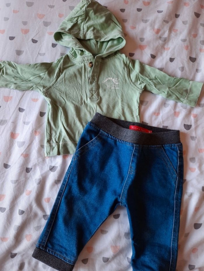 Ensemble sweat et jean Vertbaudet 6M