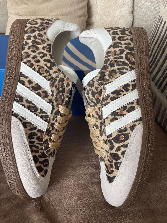 Basket Adidas Leopard, taille 40. - photo numéro 2