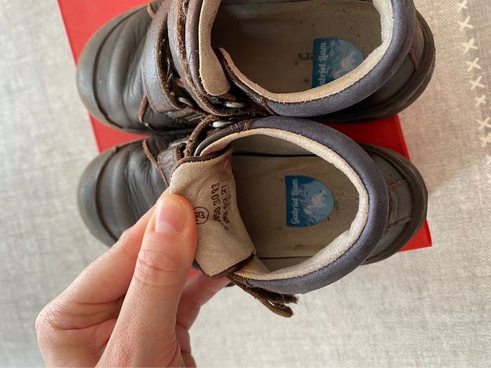 Chaussures Kickers taille 29 - photo numéro 6