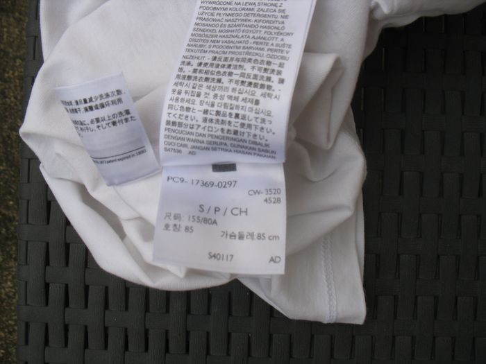 TEE SHIRT MC BLANC "LEVI'S" - TAILLE S - n°04 - photo numéro 4